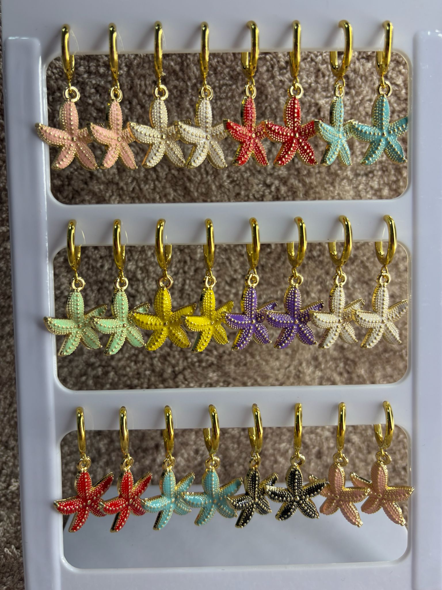 Pendiente de estrella colores.