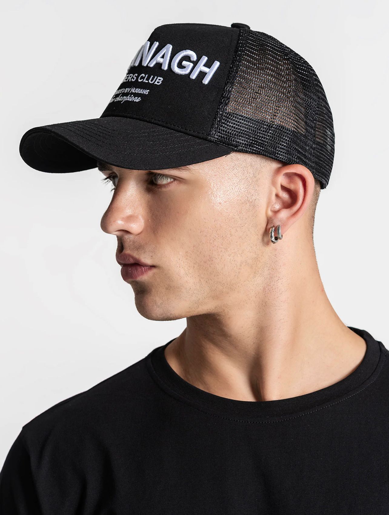 GORRA NEGRA THE CLUB